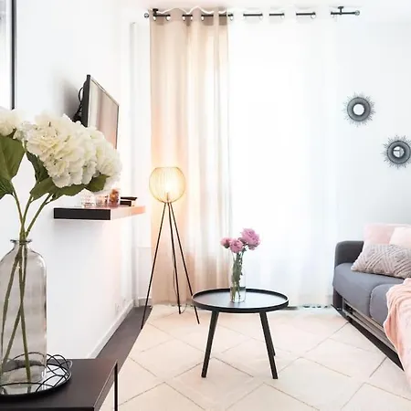Le Yin-yang Proche De Paris