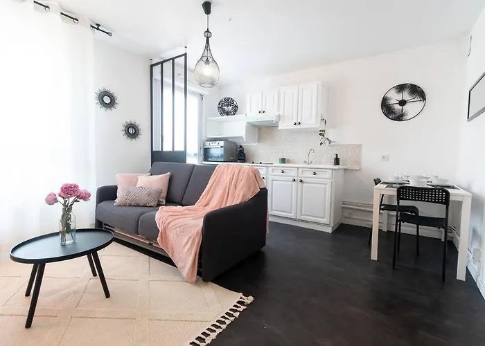 Le Yin-yang Proche De Paris Апартаменты *